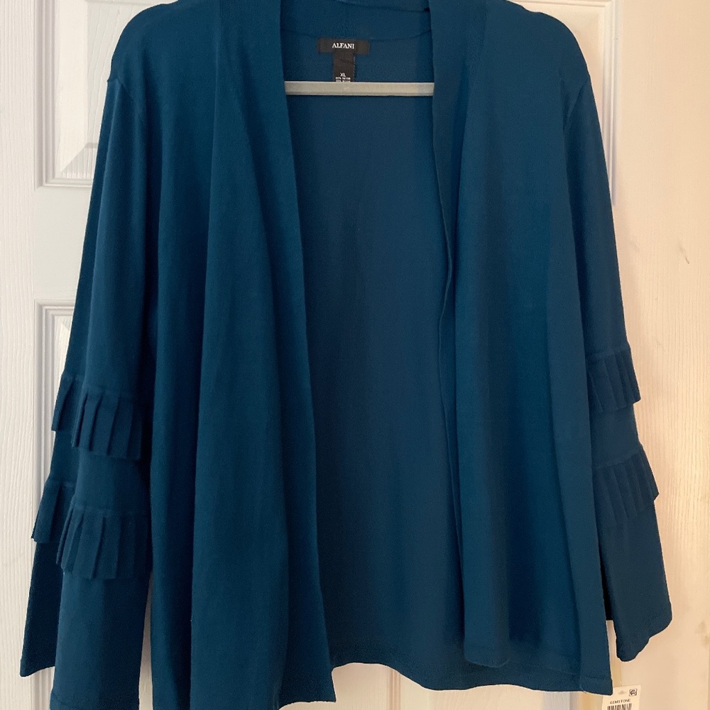 Sweater with bell sleeves